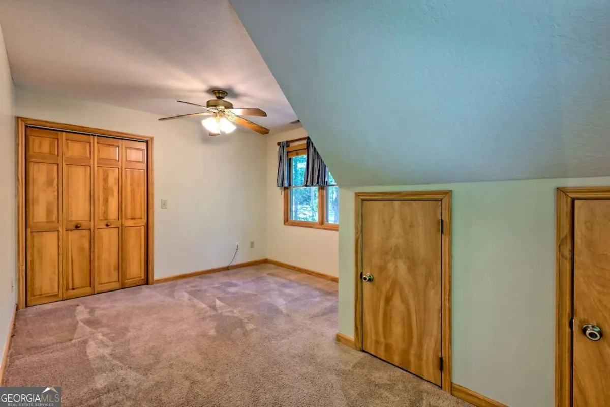 2204 Cedar Cliff Road