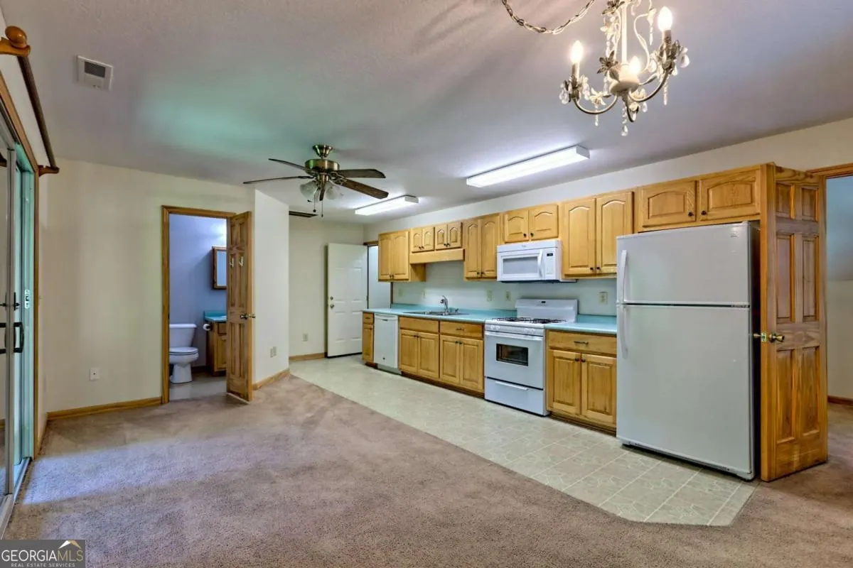 2204 Cedar Cliff Road