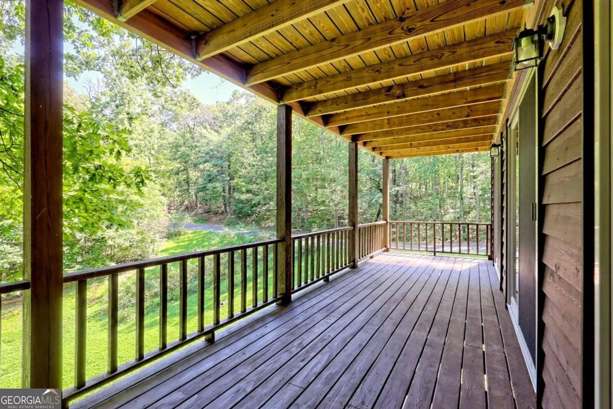 2204 Cedar Cliff Road