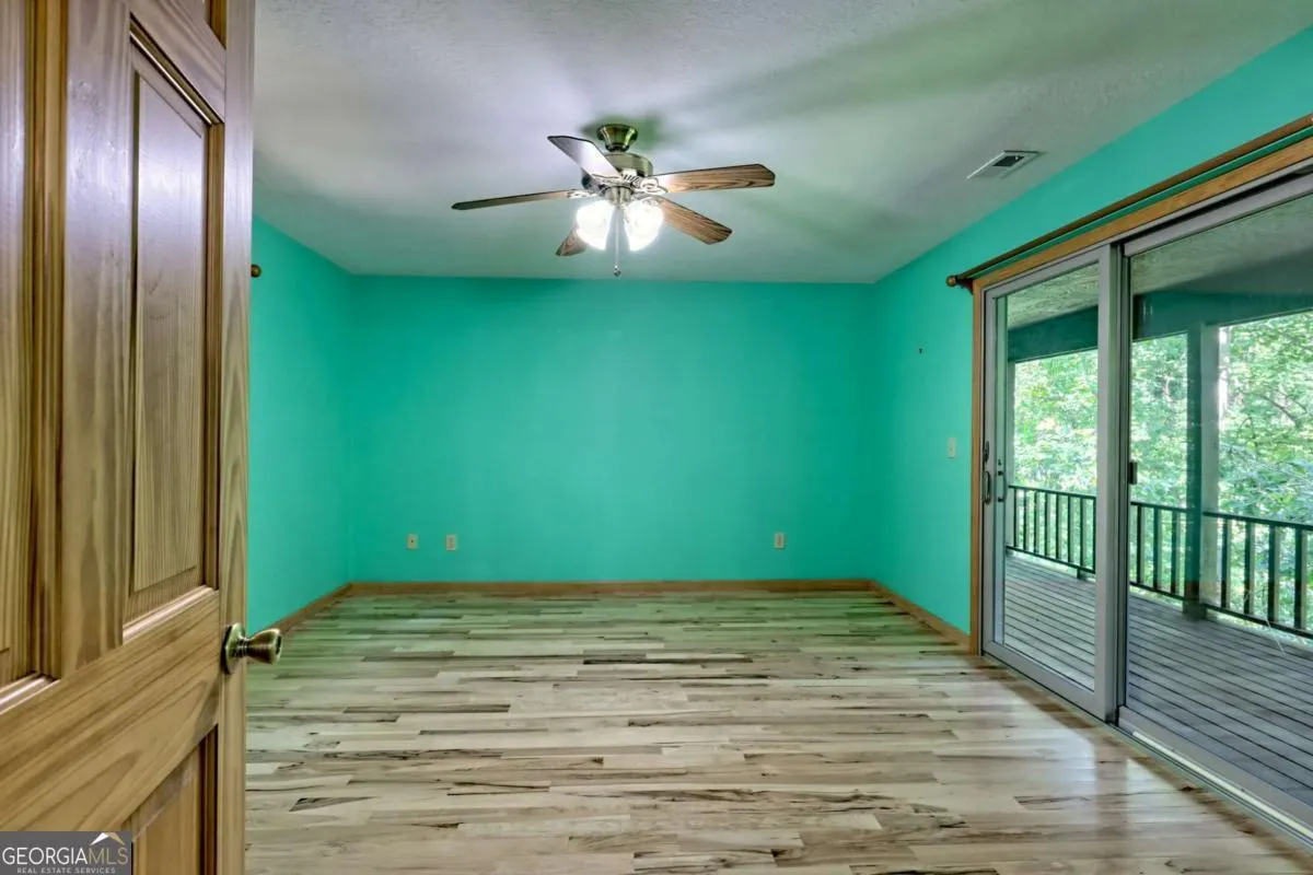 2204 Cedar Cliff Road