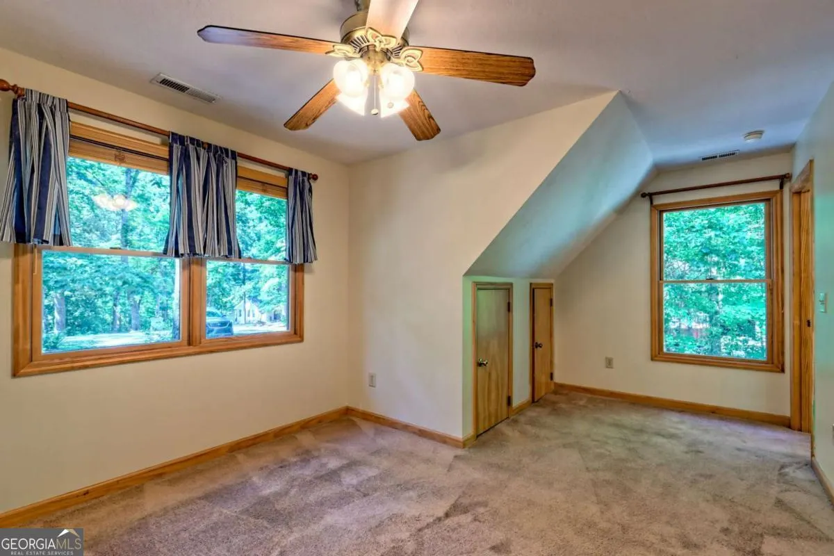 2204 Cedar Cliff Road