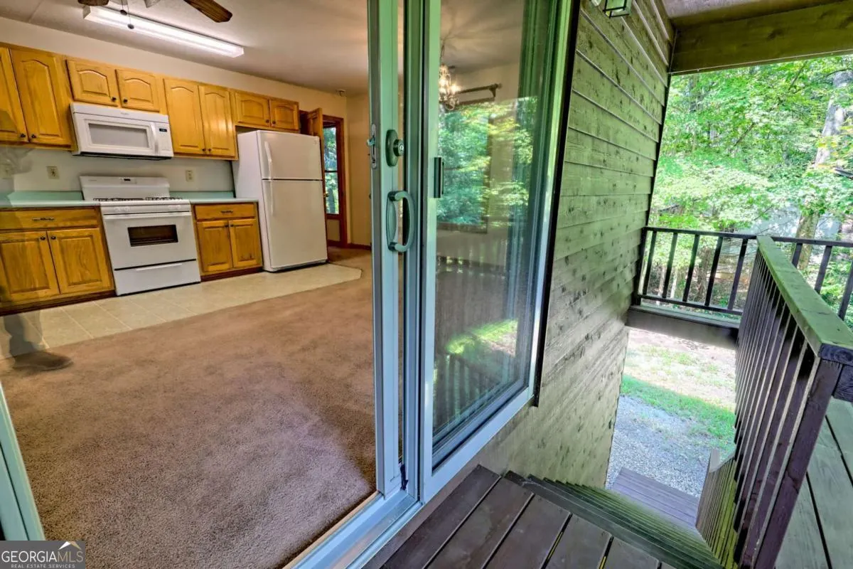 2204 Cedar Cliff Road