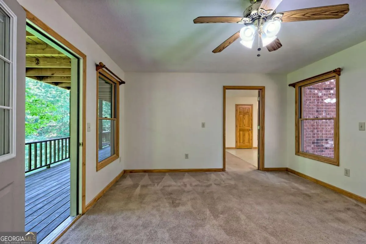 2204 Cedar Cliff Road