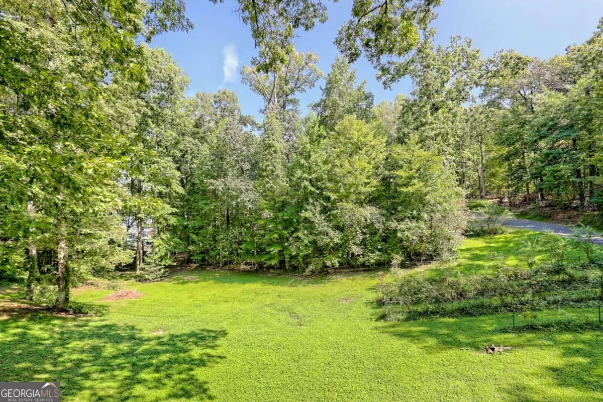 2204 Cedar Cliff Road