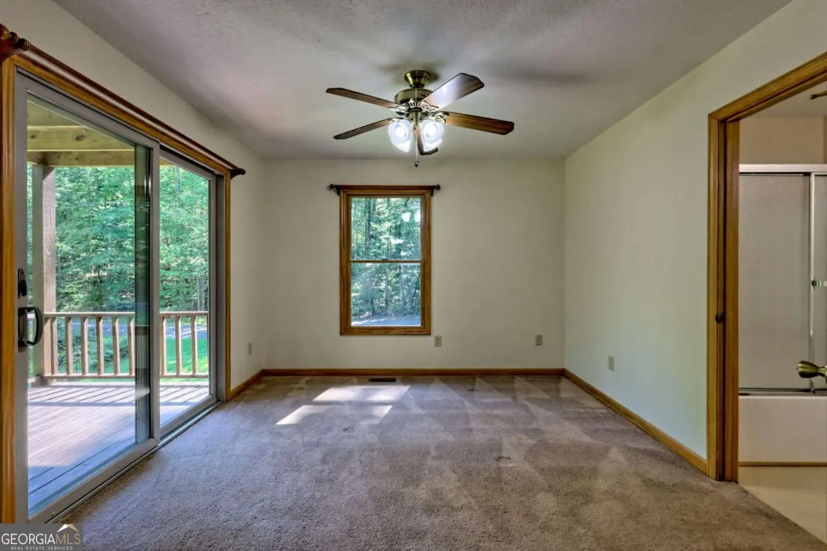 2204 Cedar Cliff Road
