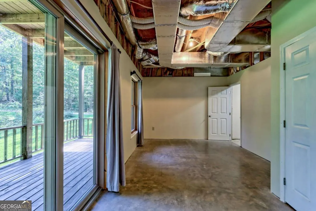 2204 Cedar Cliff Road