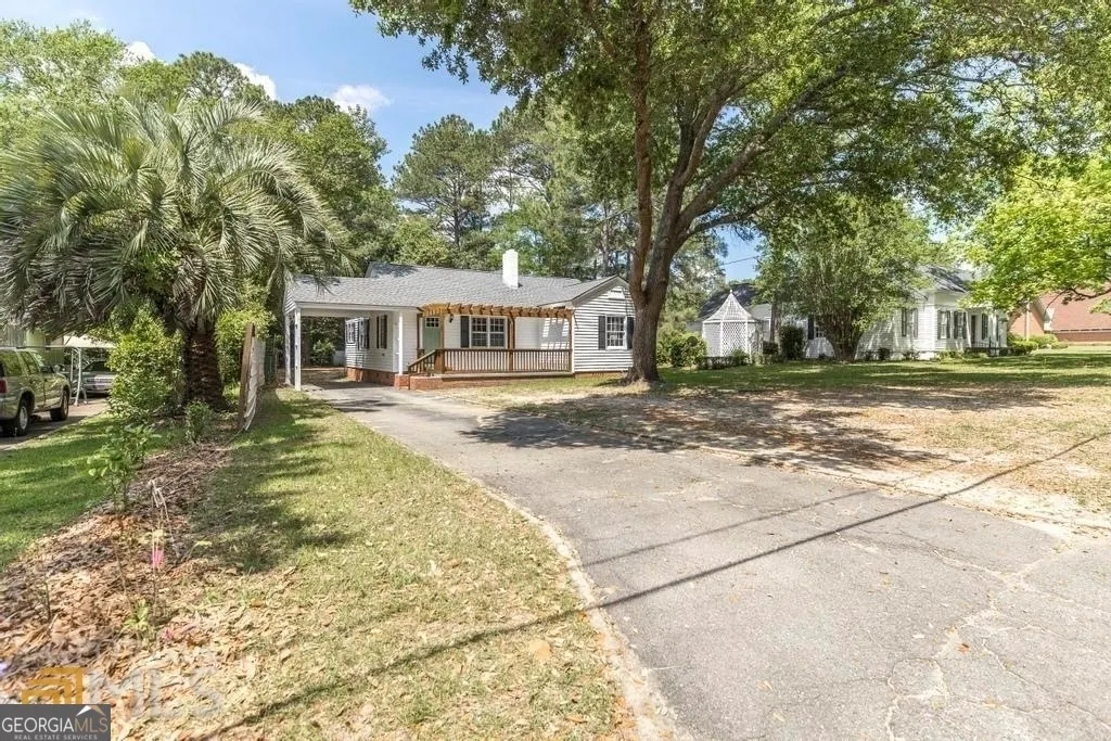 214 Mimosa Drive