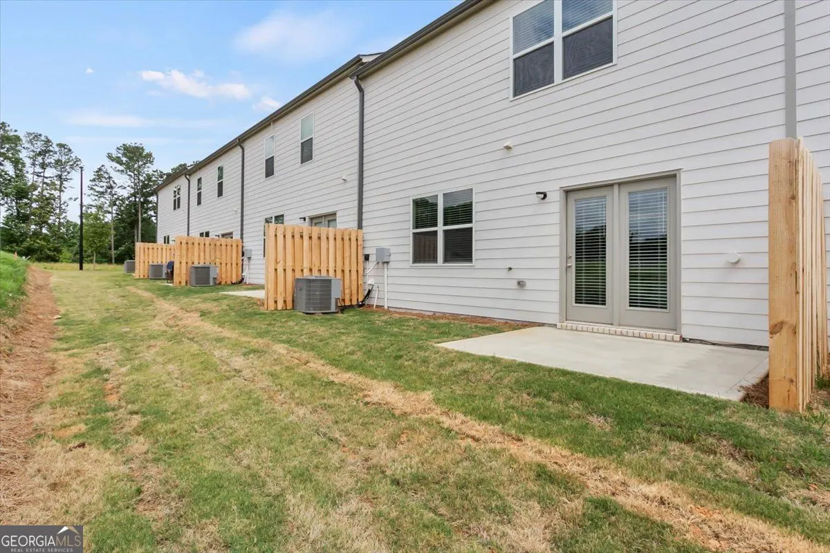 5133 Tulip Square