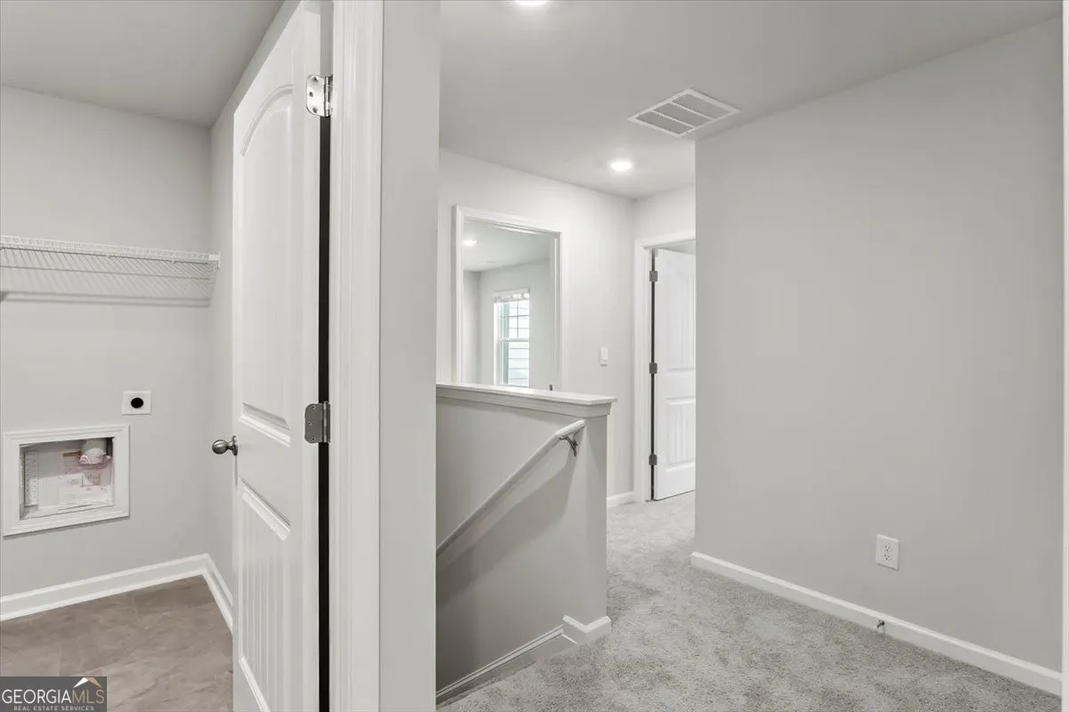 5133 Tulip Square