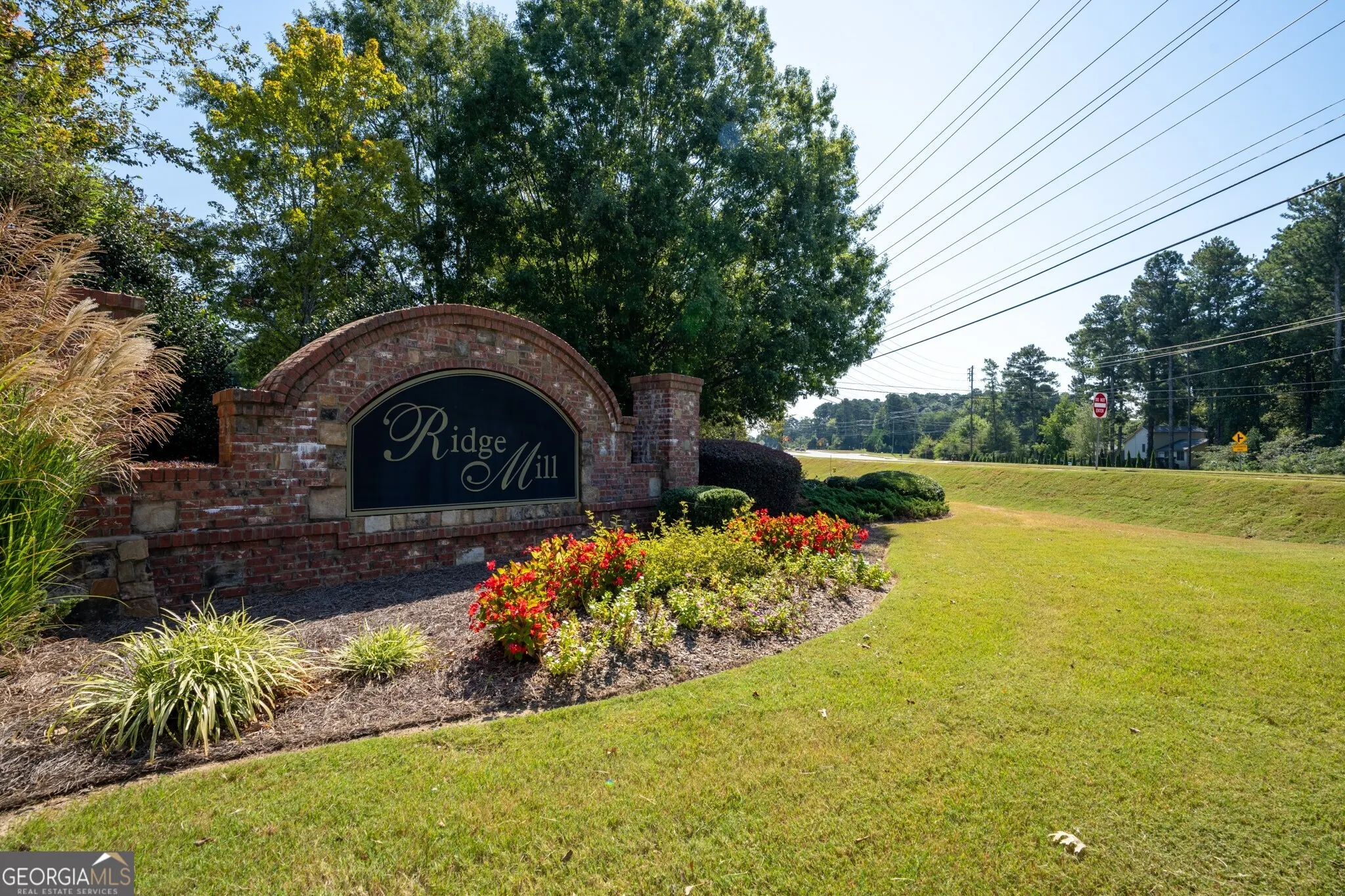 302 OAK LEAF Place
