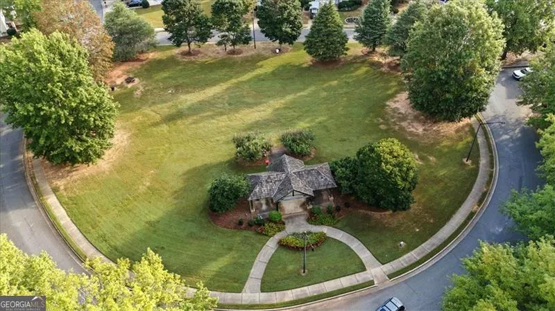 302 OAK LEAF Place