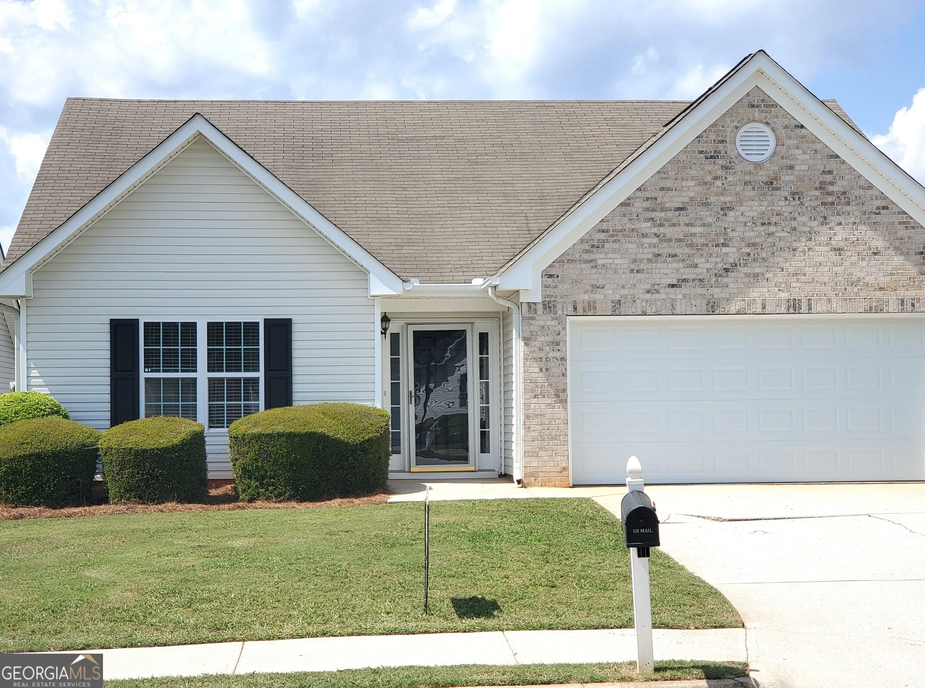 160 Charleston Place