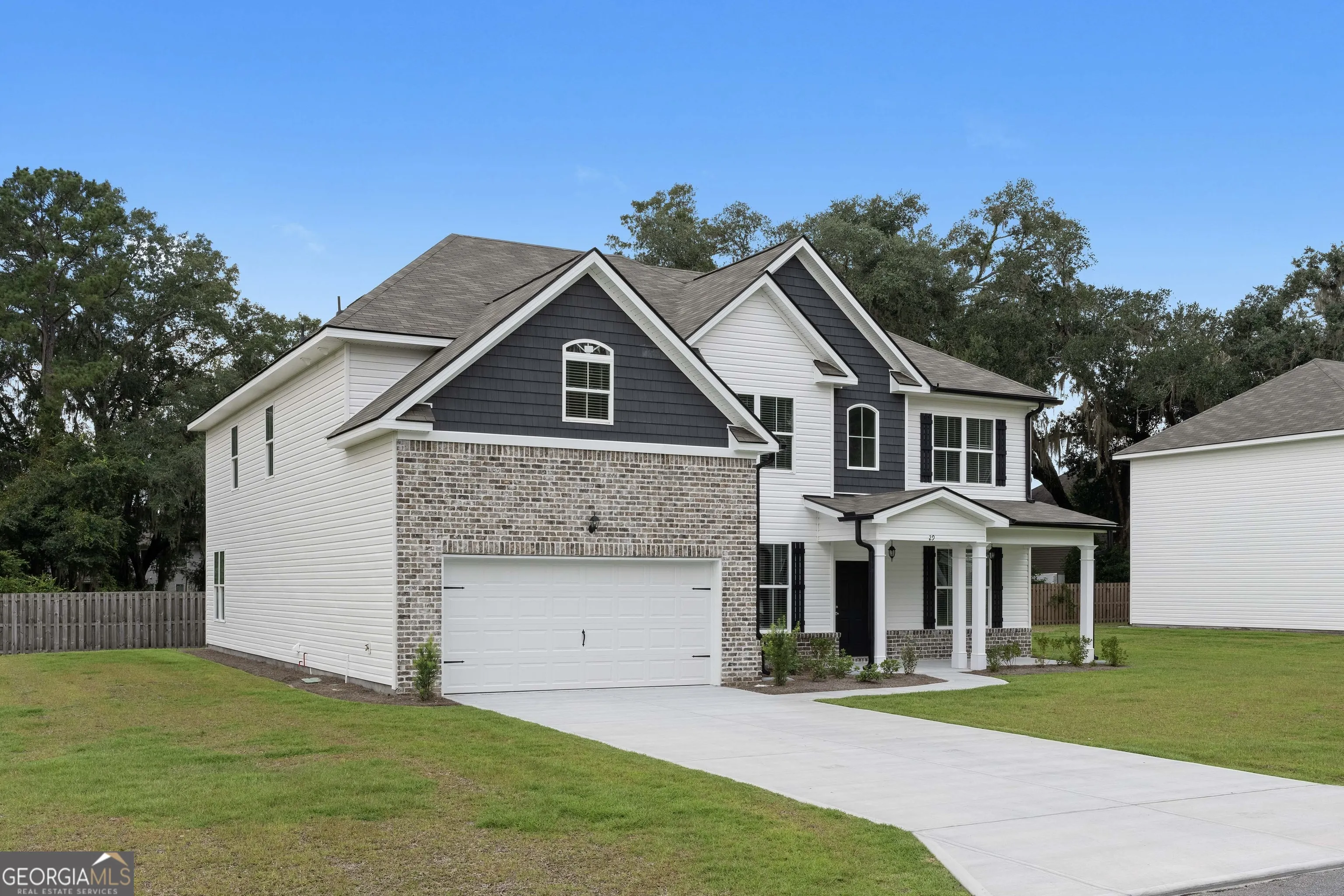 29 Oakmont Drive