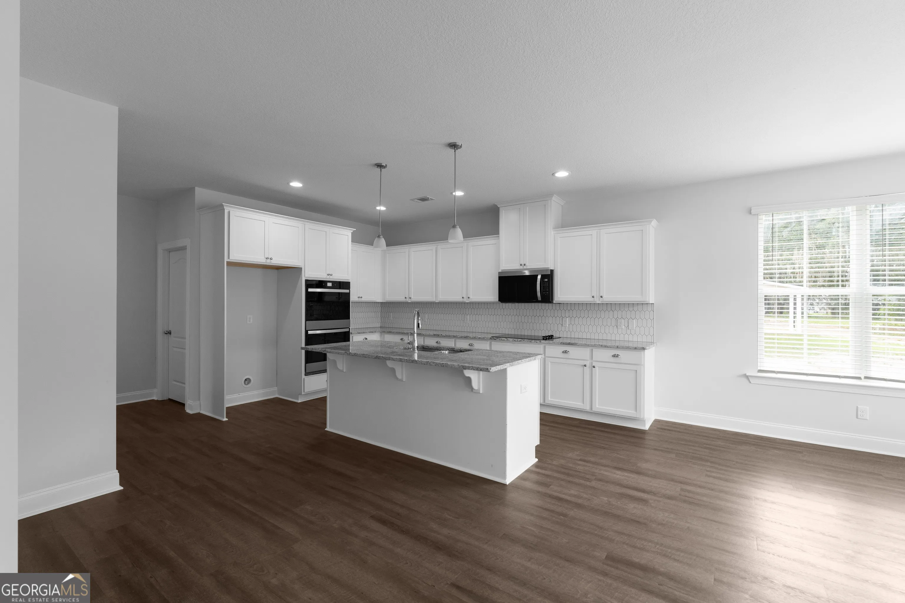 29 Oakmont Drive