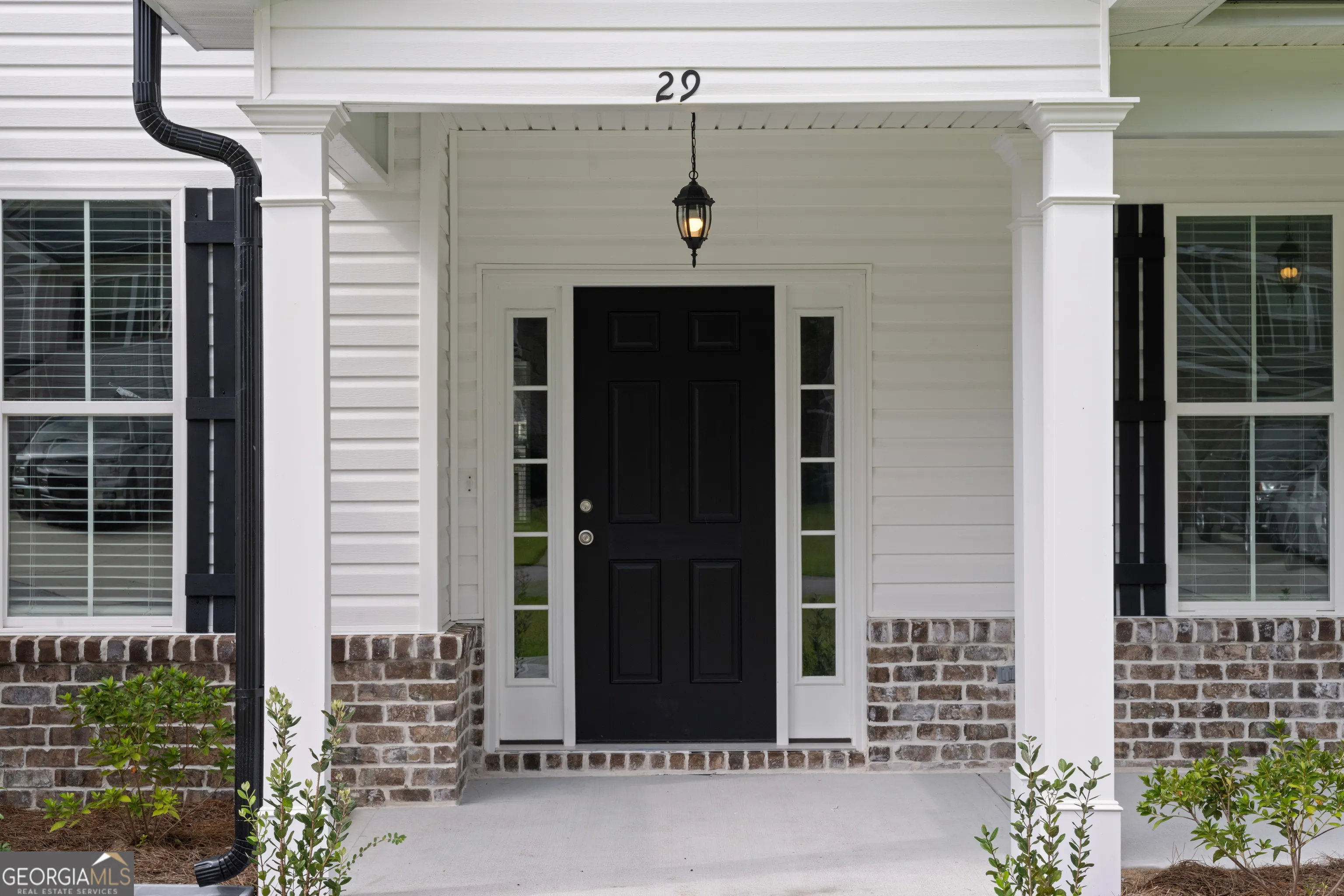 29 Oakmont Drive
