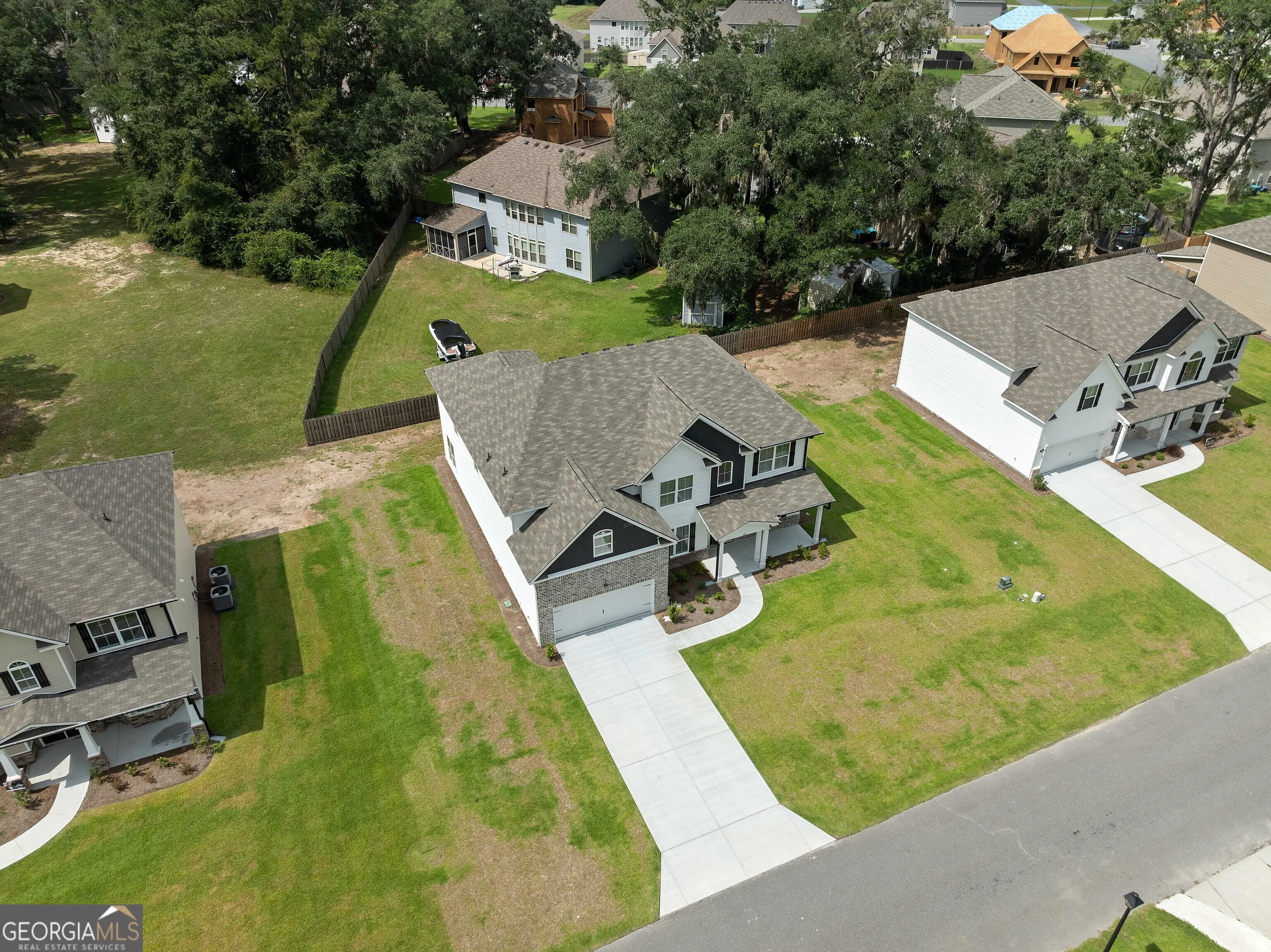 29 Oakmont Drive