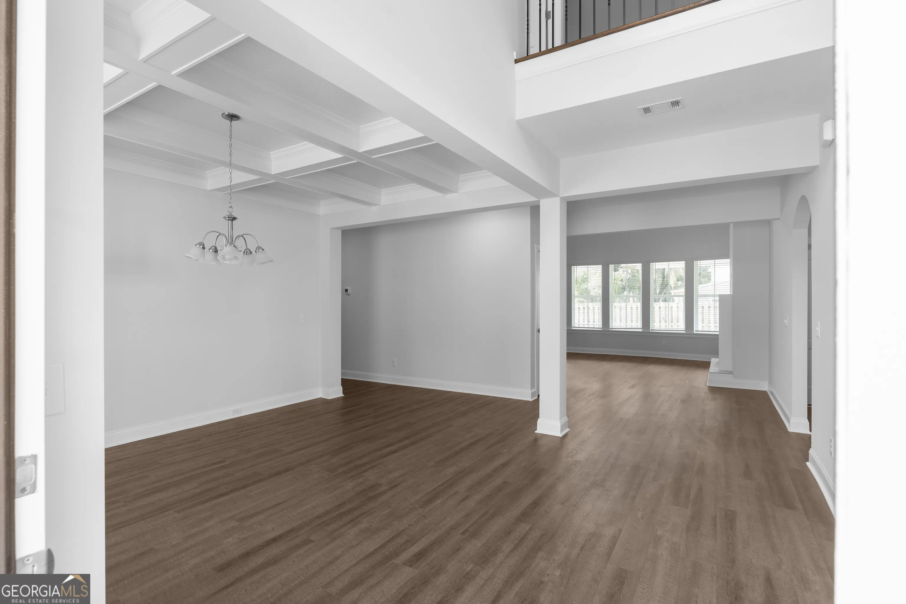 29 Oakmont Drive
