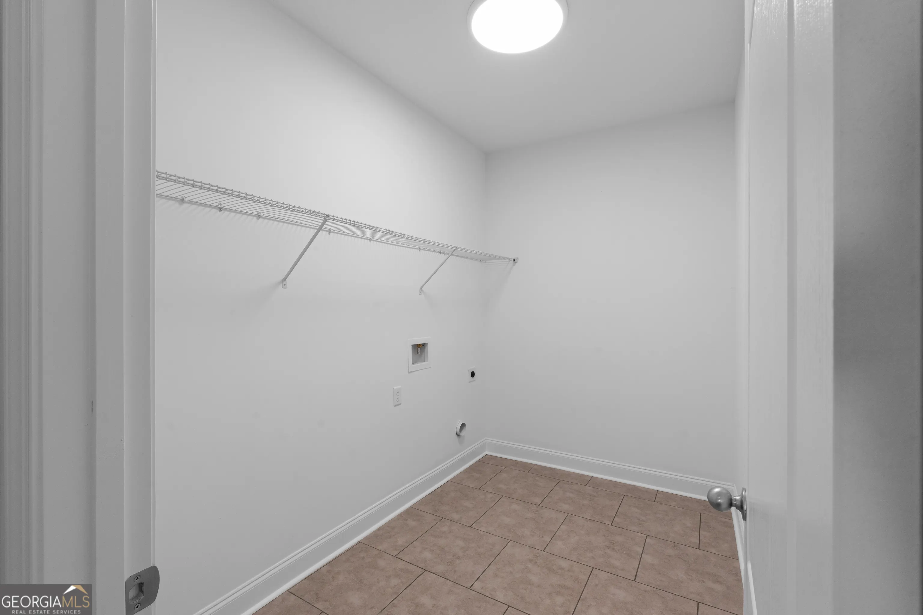 29 Oakmont Drive
