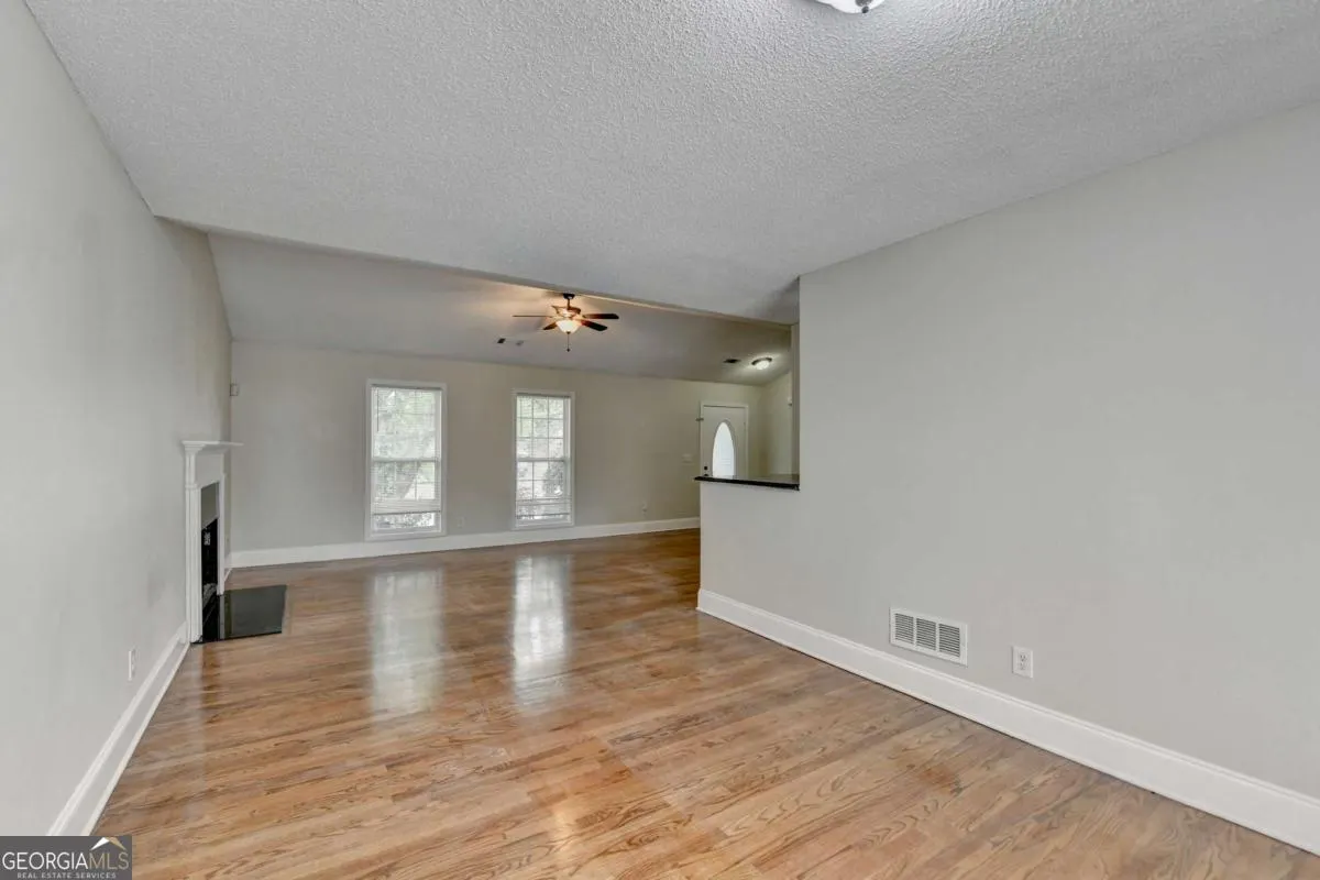 5880 April Drive