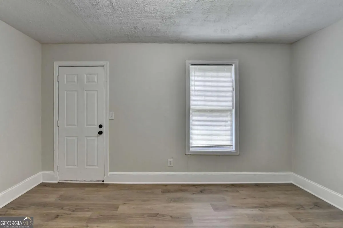 5880 April Drive