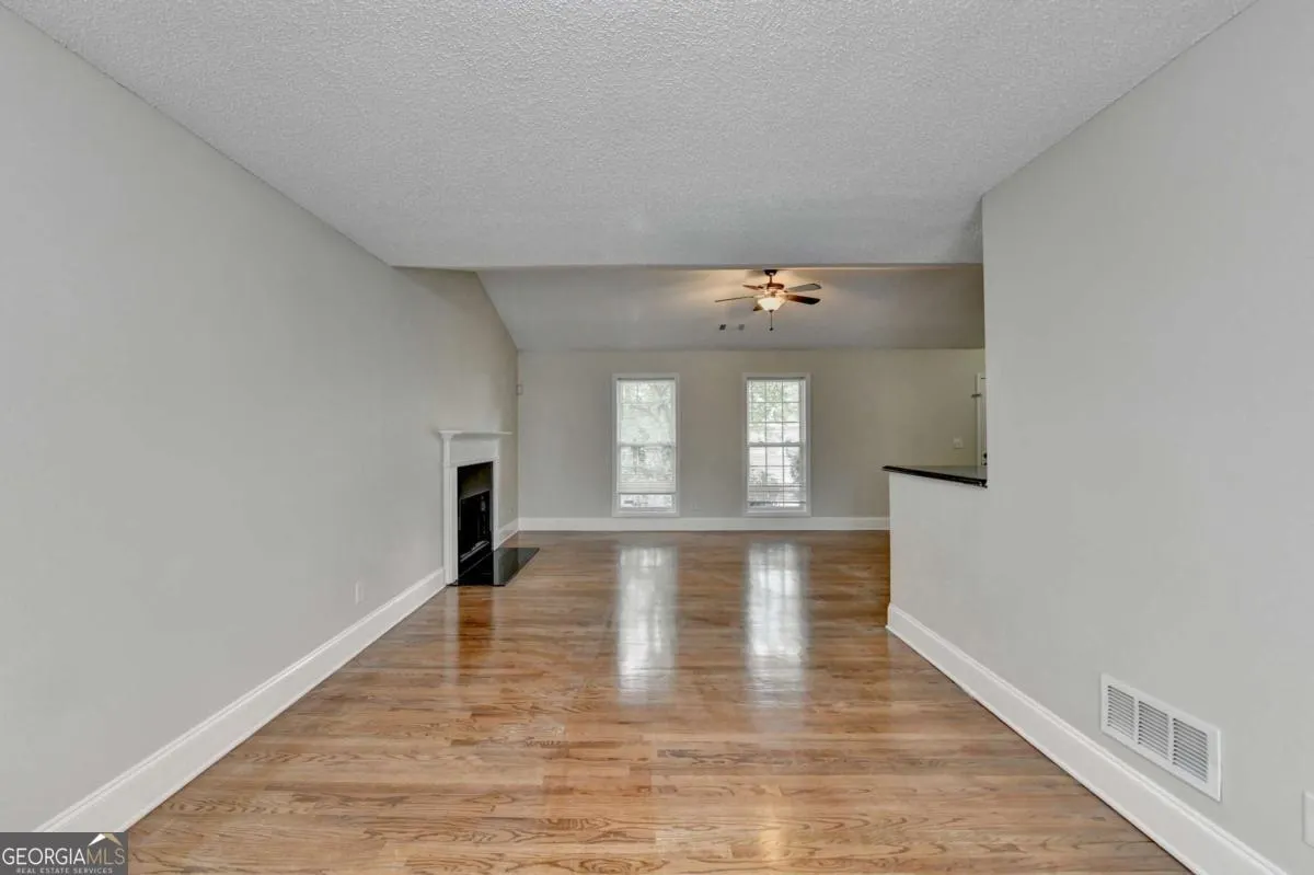 5880 April Drive