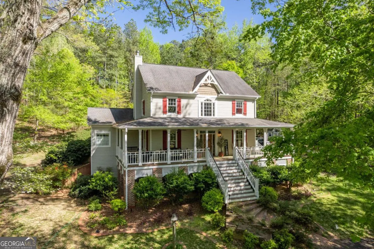 1660 Maple Ridge Drive