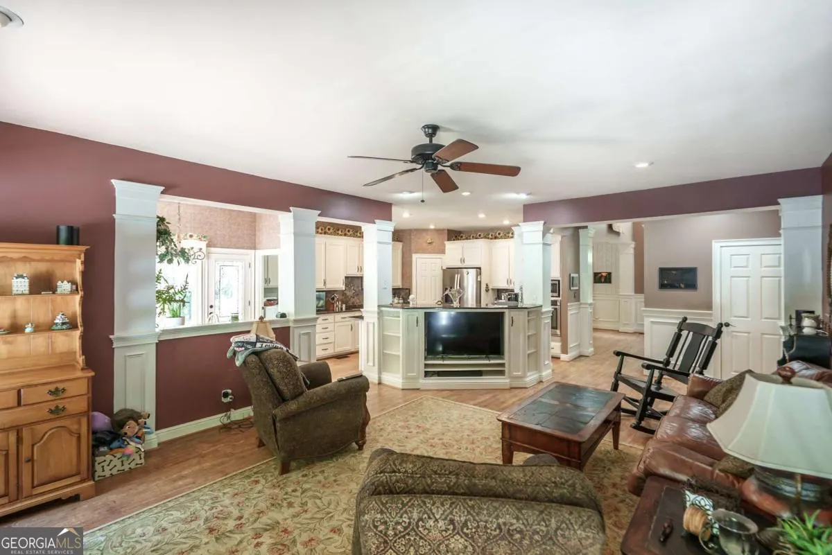 1660 Maple Ridge Drive