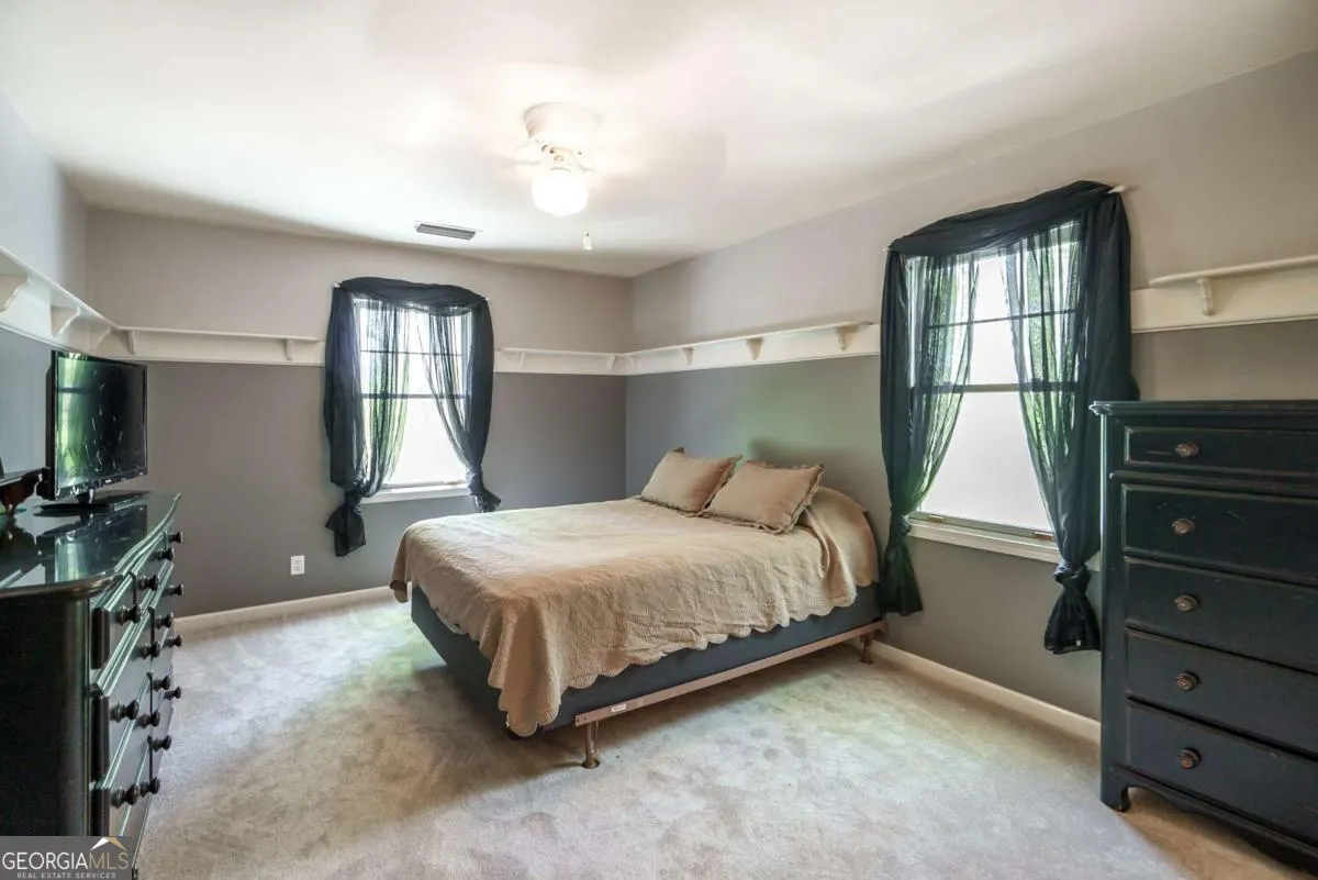 1660 Maple Ridge Drive