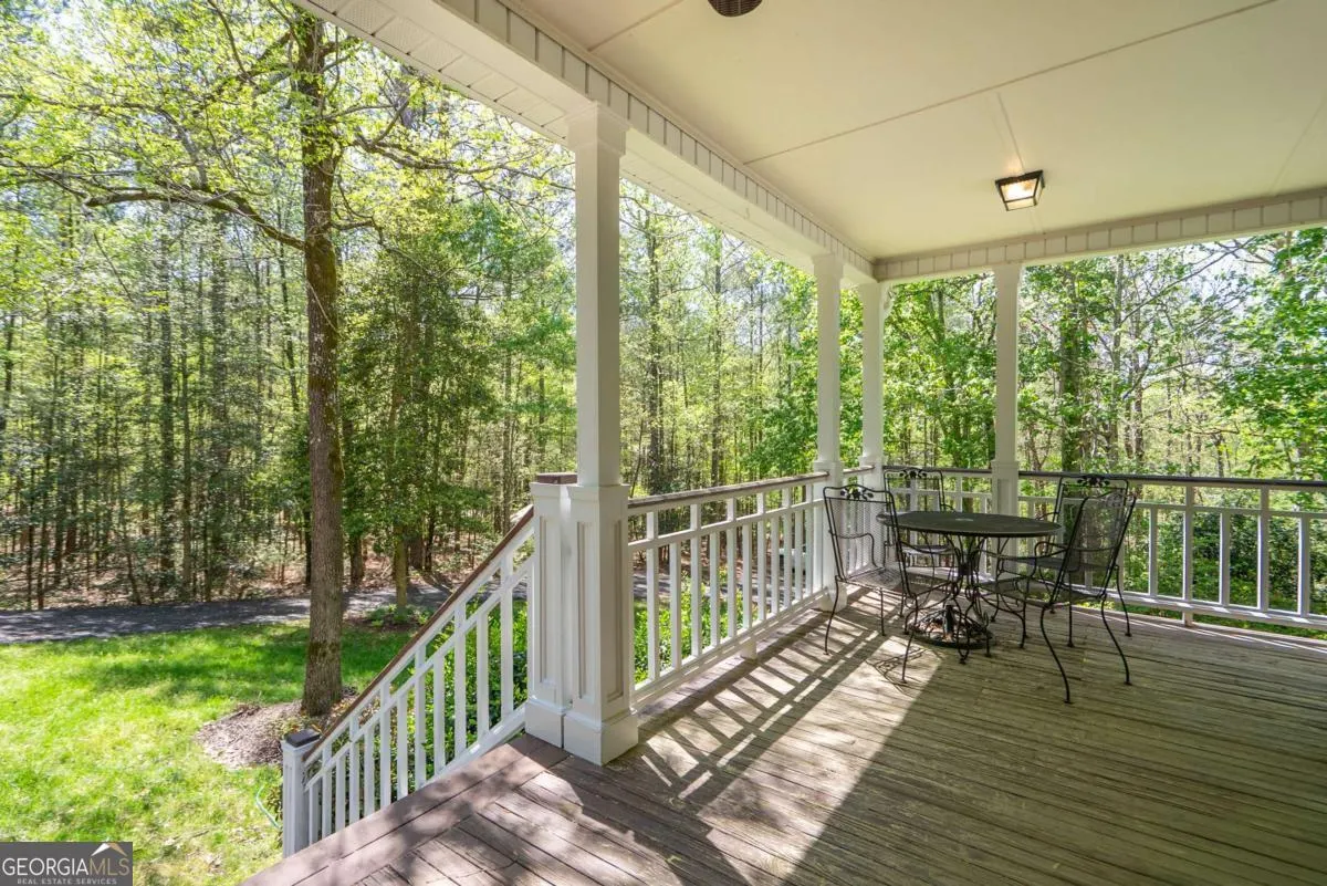 1660 Maple Ridge Drive