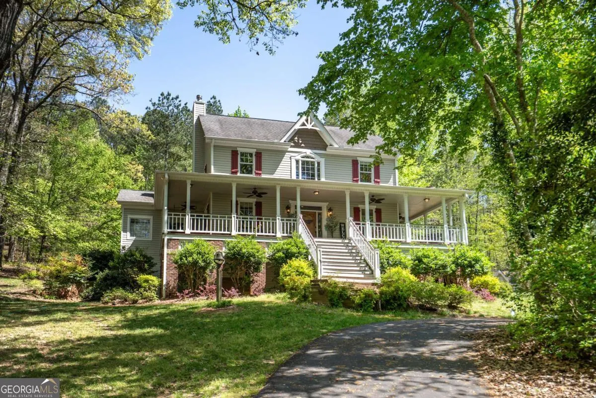 1660 Maple Ridge Drive