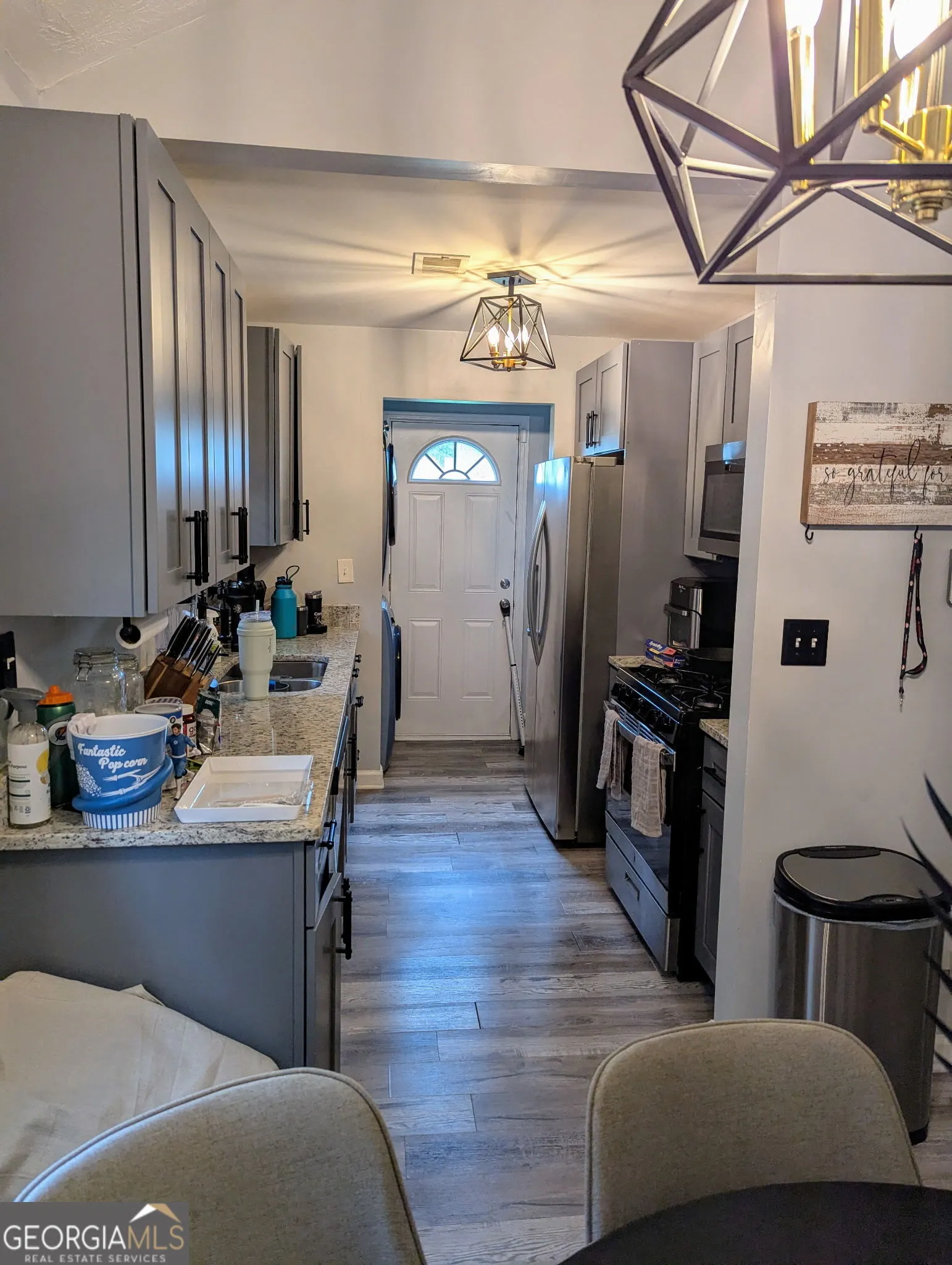9386 Woodknoll Lane