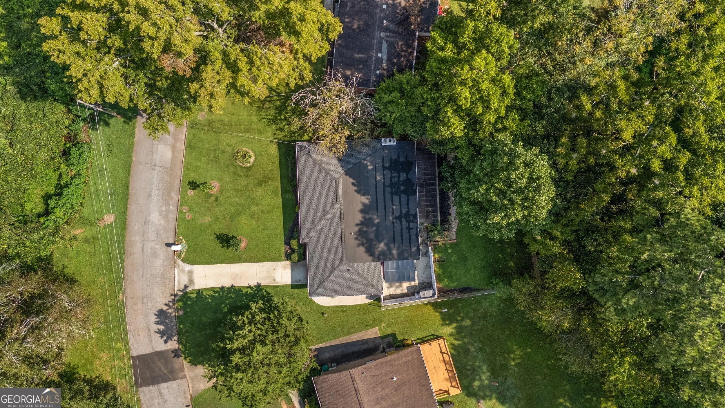 1948 STARMOUNT Way