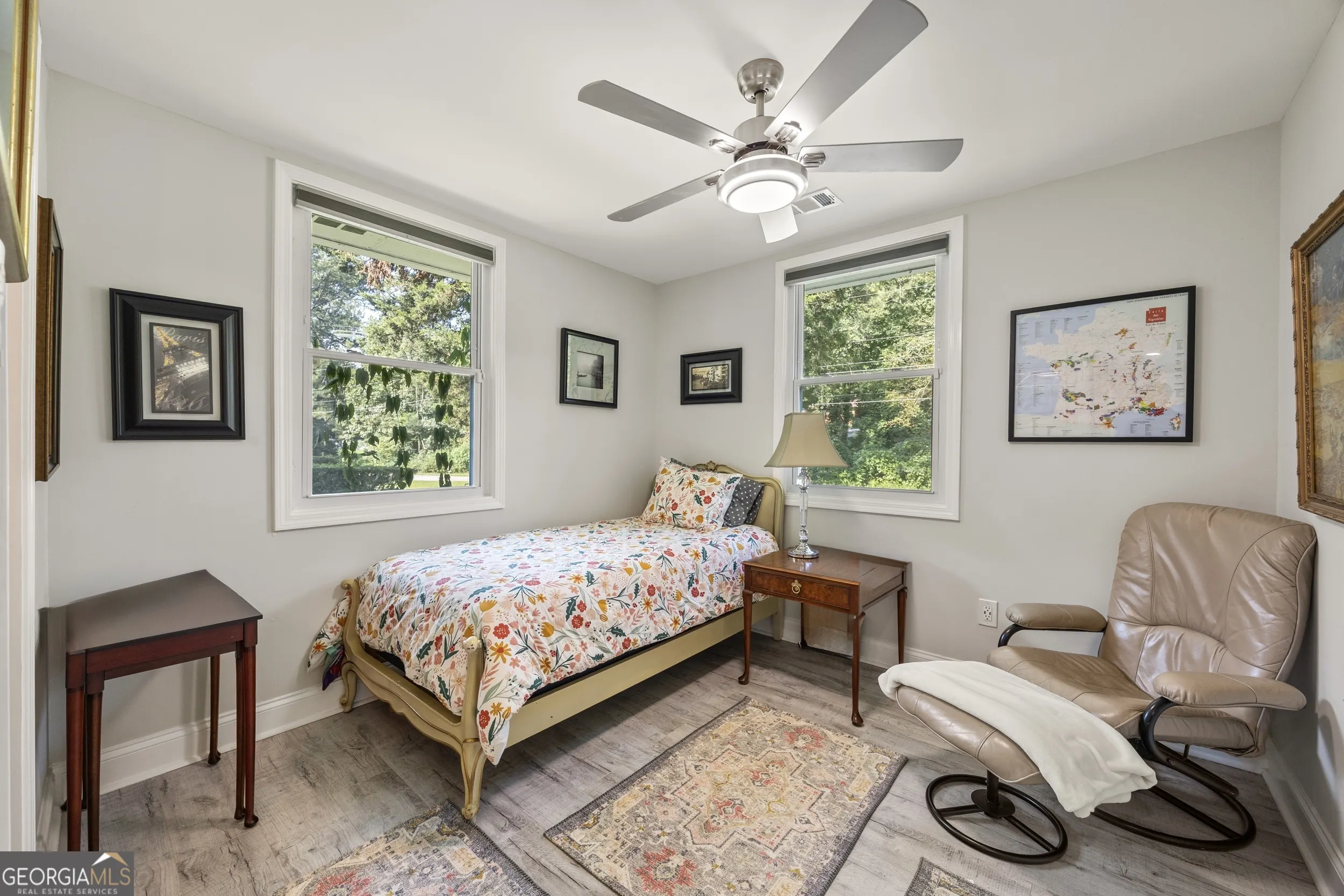 1948 STARMOUNT Way