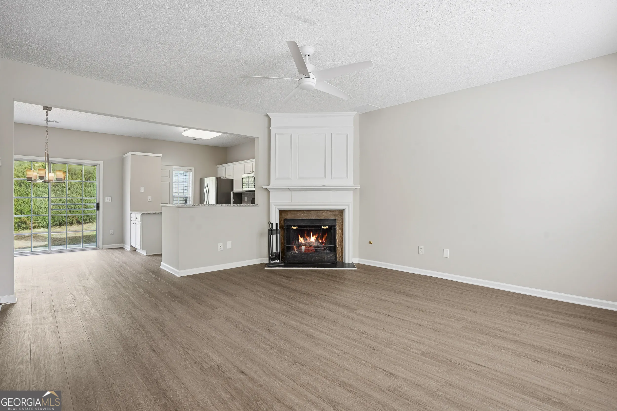 3742 Berkeley Crossing