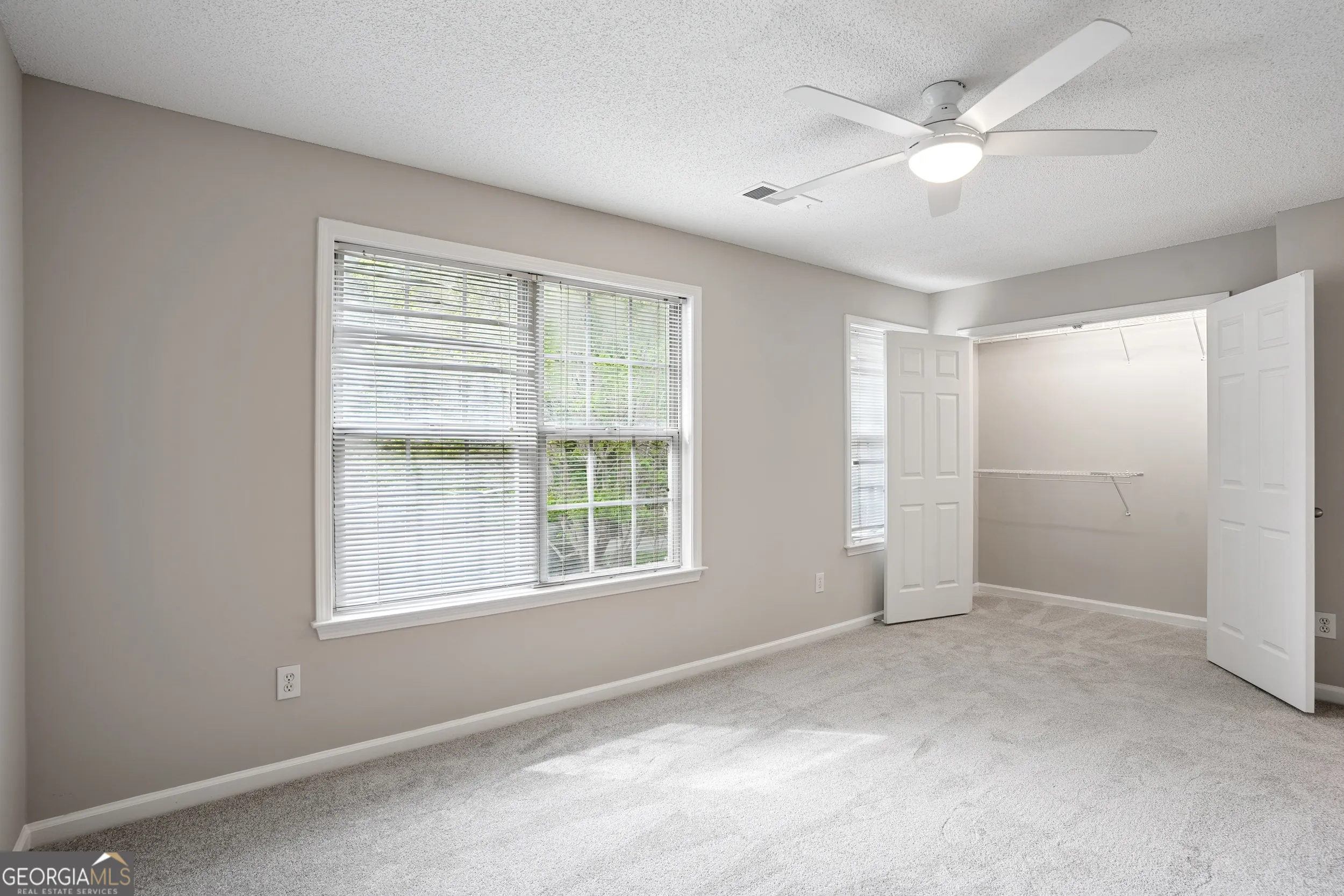 3742 Berkeley Crossing