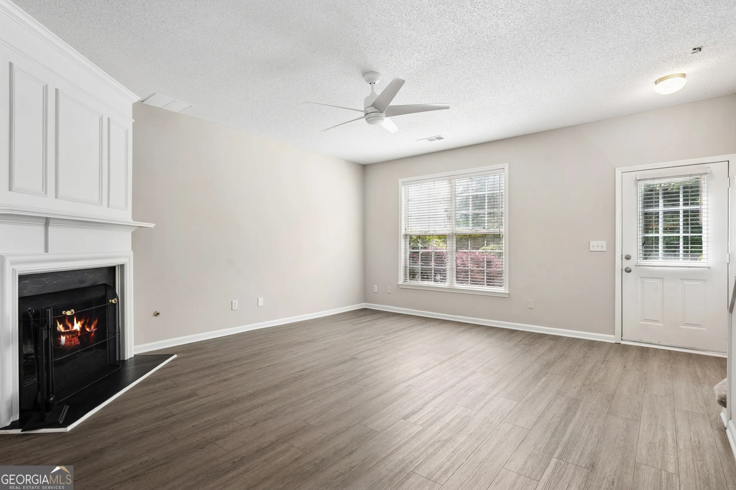 3742 Berkeley Crossing