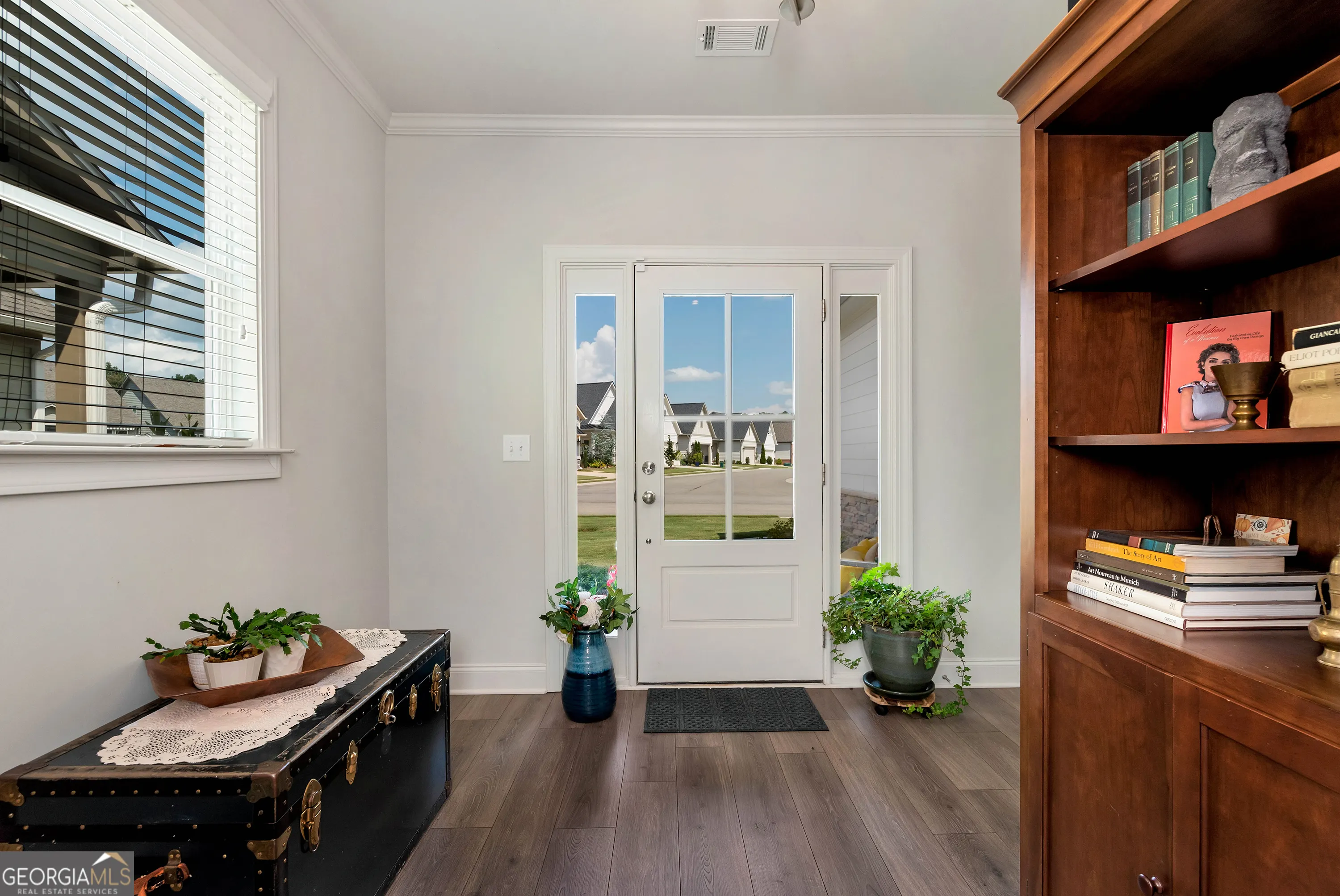 269 Grand Circle
