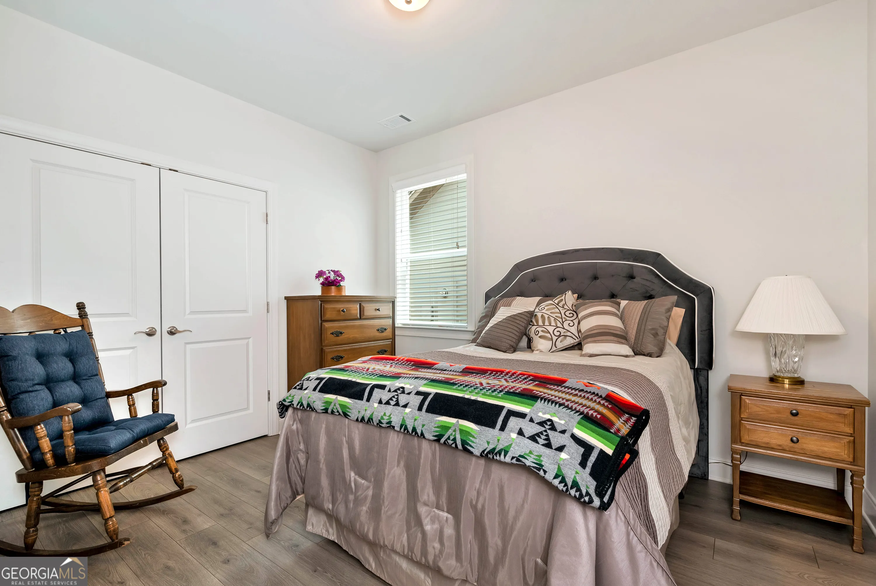 269 Grand Circle