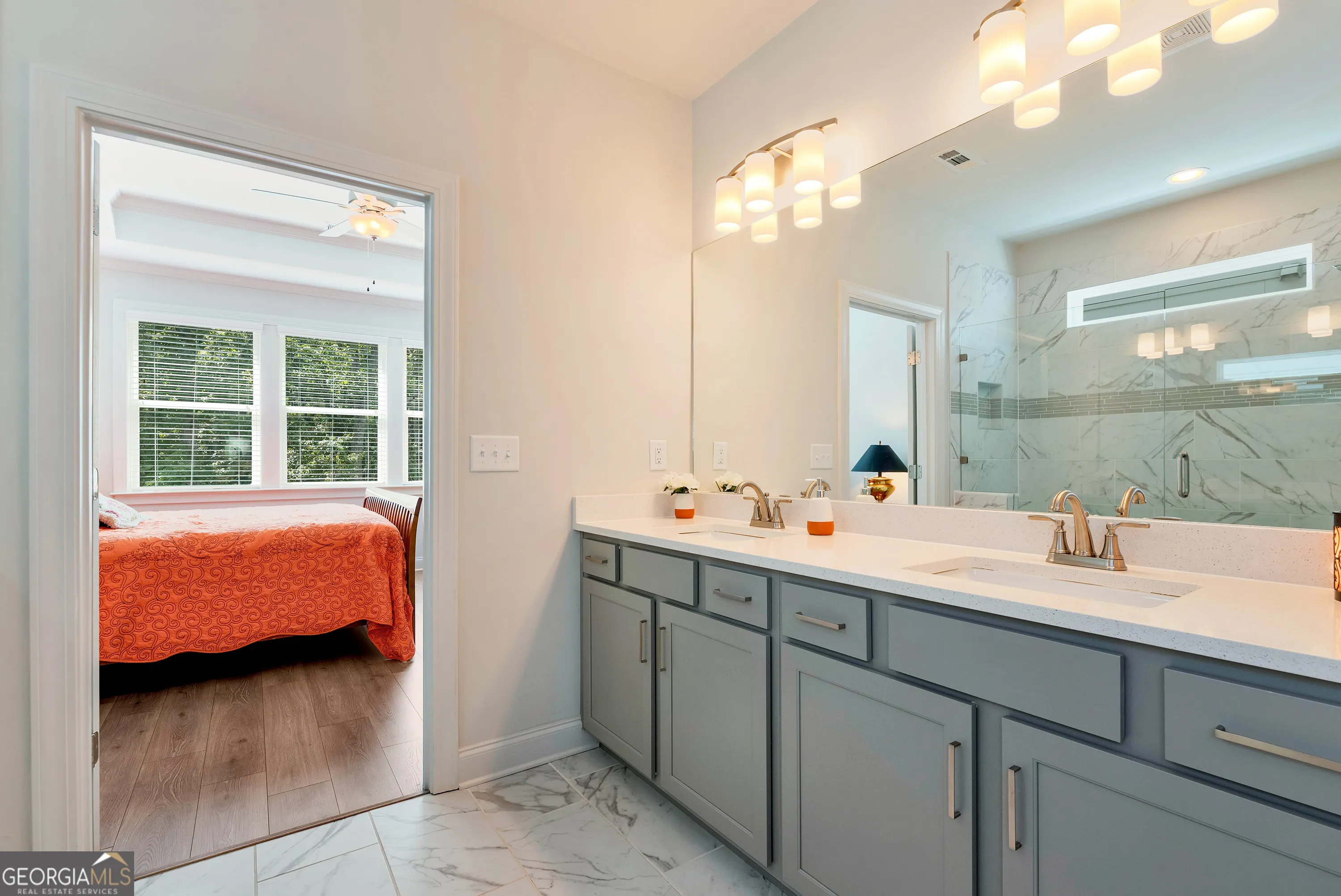 269 Grand Circle