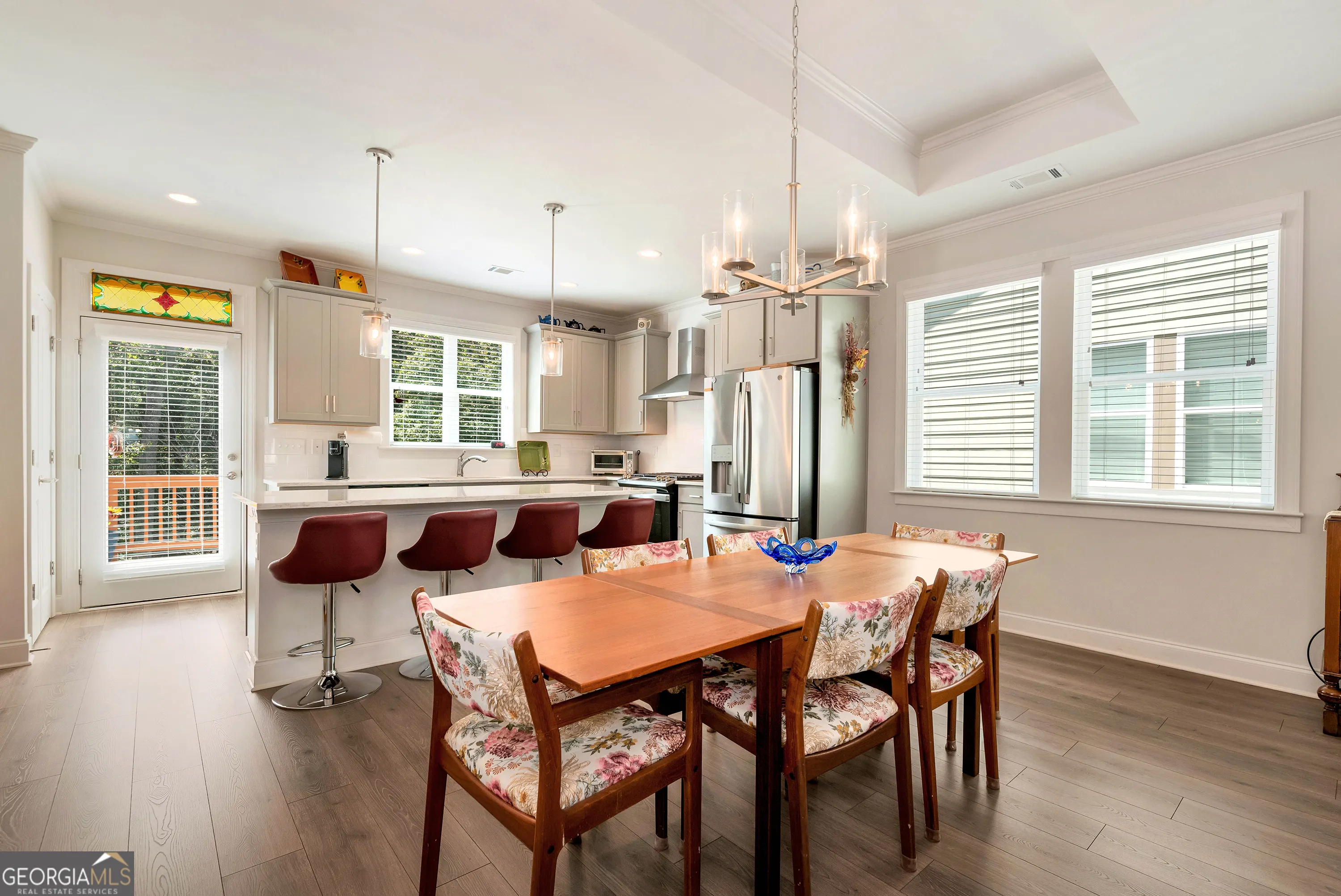 269 Grand Circle