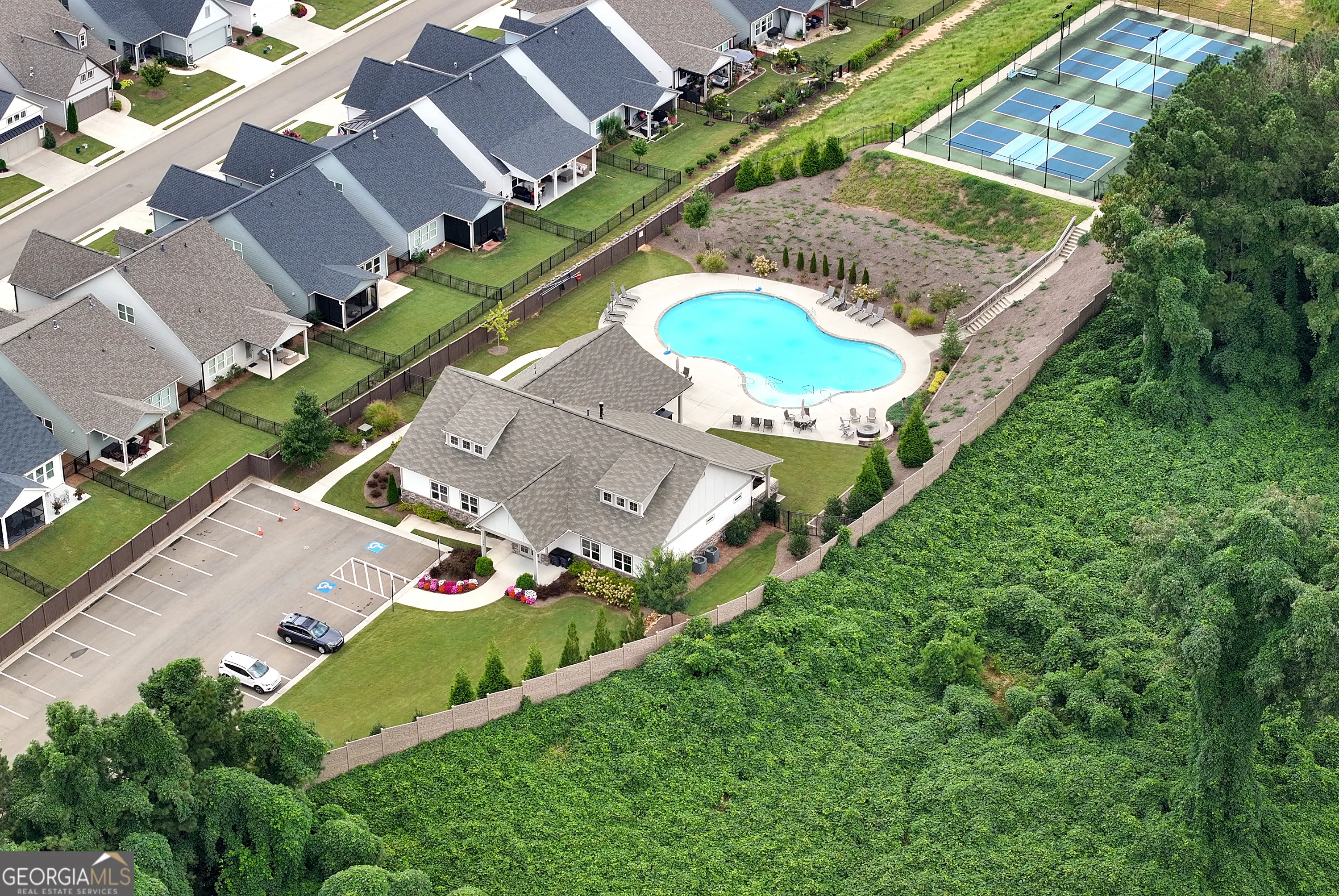 269 Grand Circle