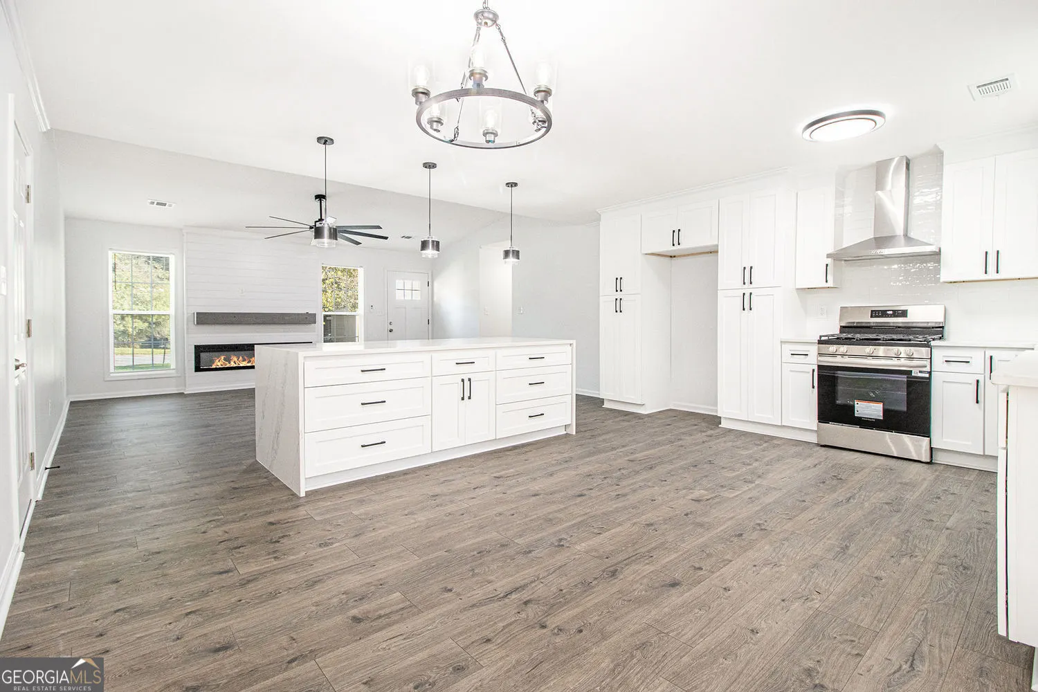 316 River Chase Drive