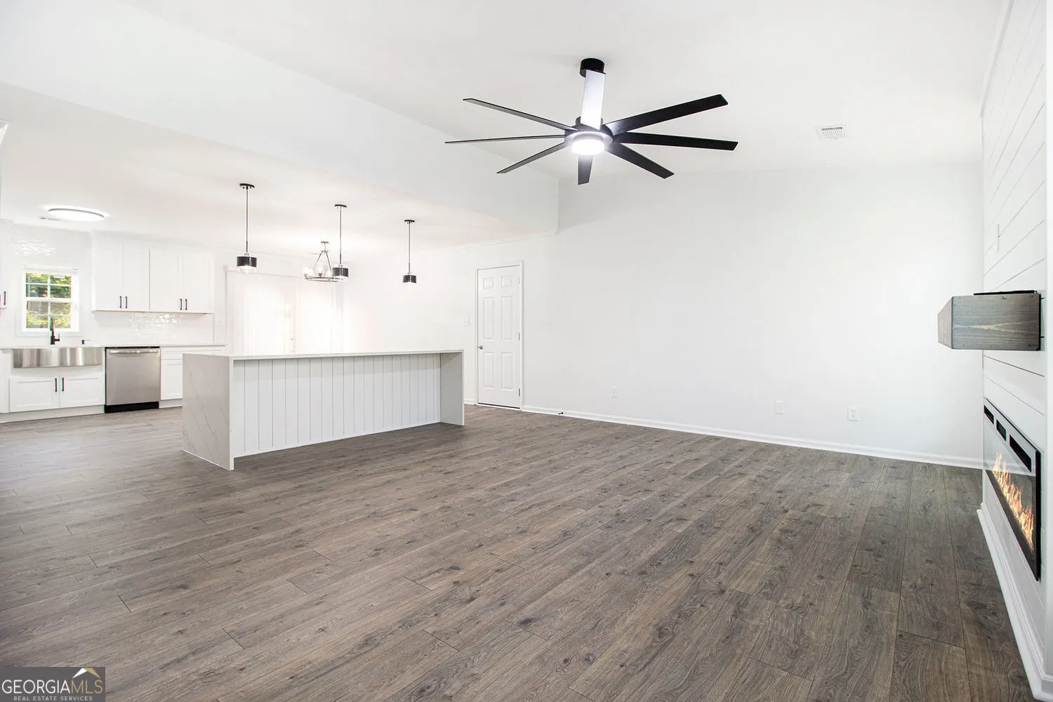 316 River Chase Drive