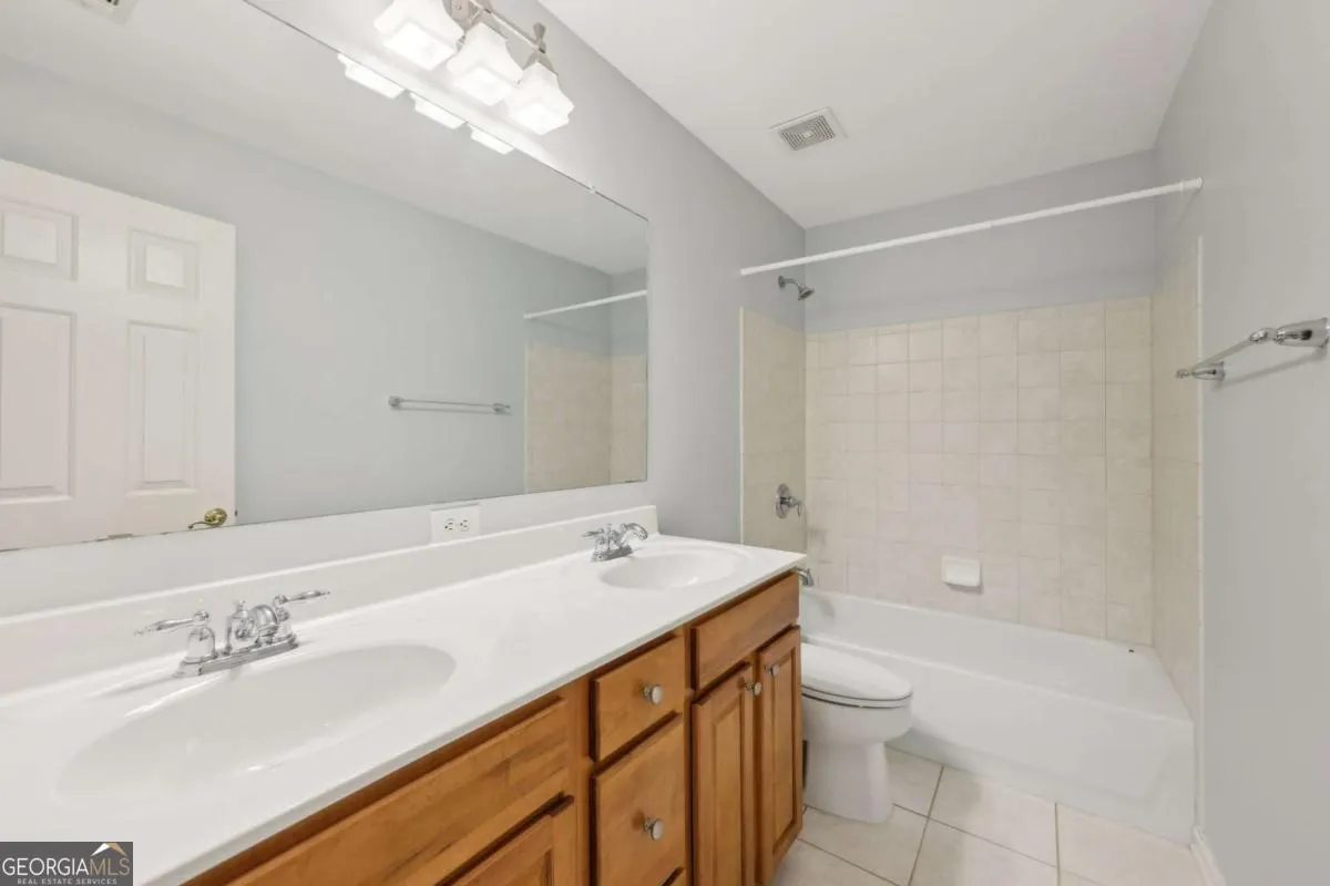 230 Collins View Court