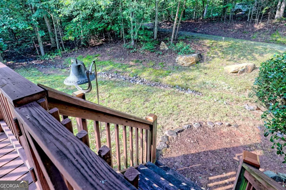 21 Ashley Trail