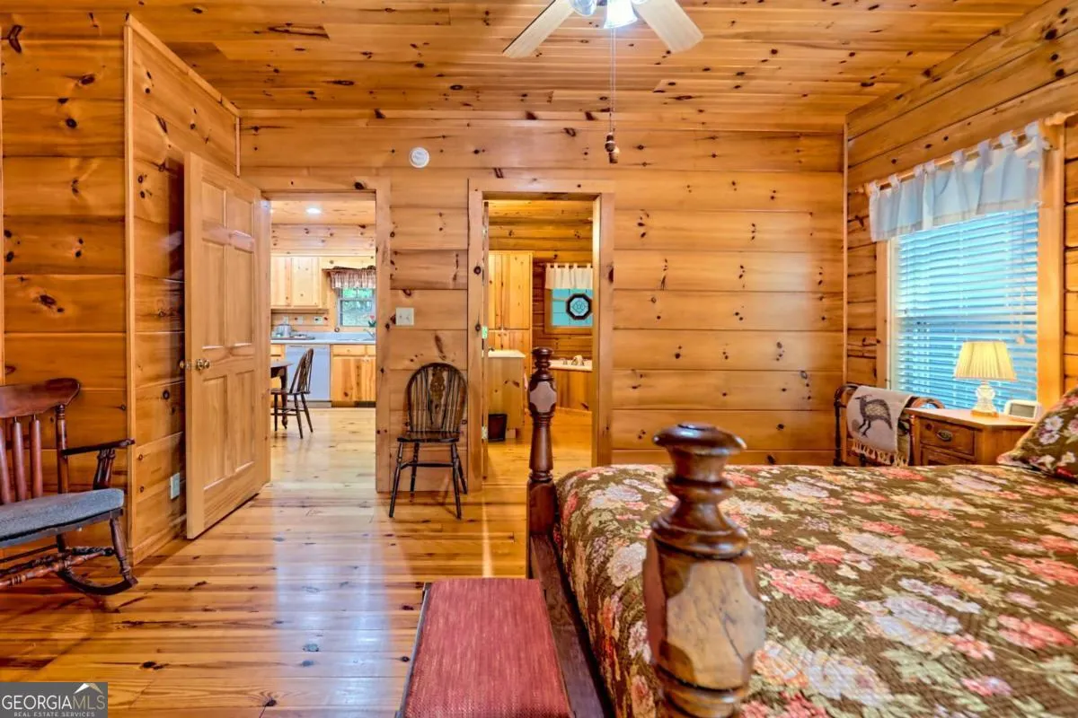 21 Ashley Trail