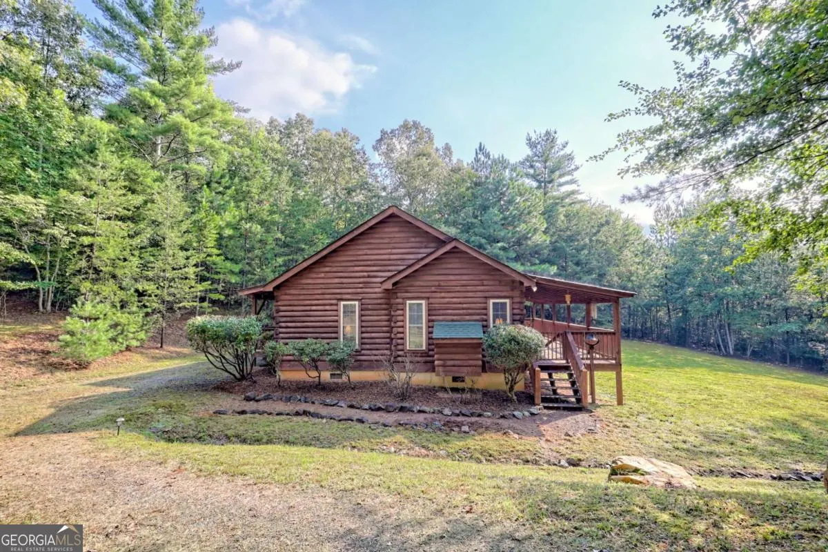 21 Ashley Trail