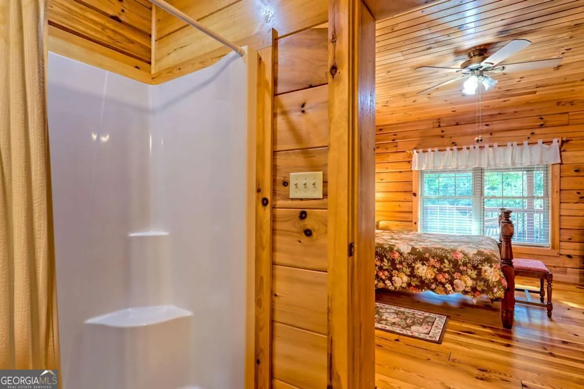 21 Ashley Trail