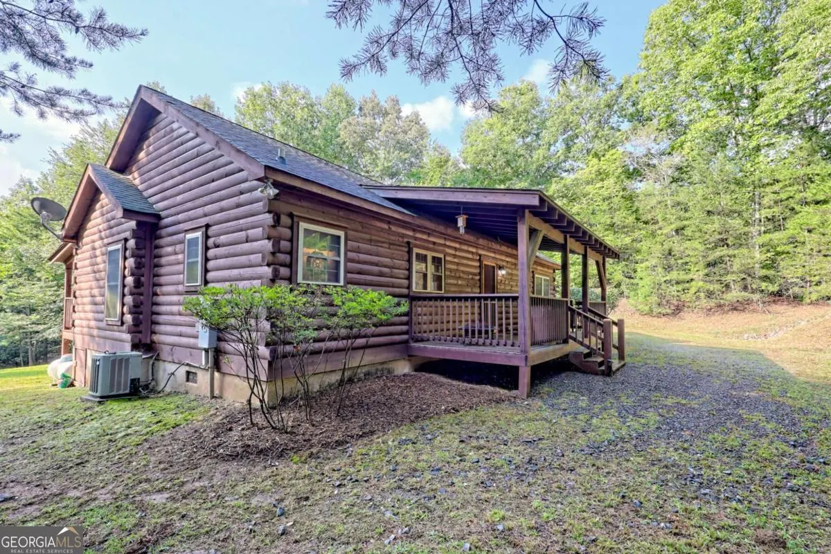 21 Ashley Trail