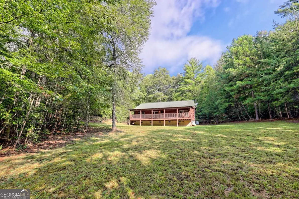 21 Ashley Trail